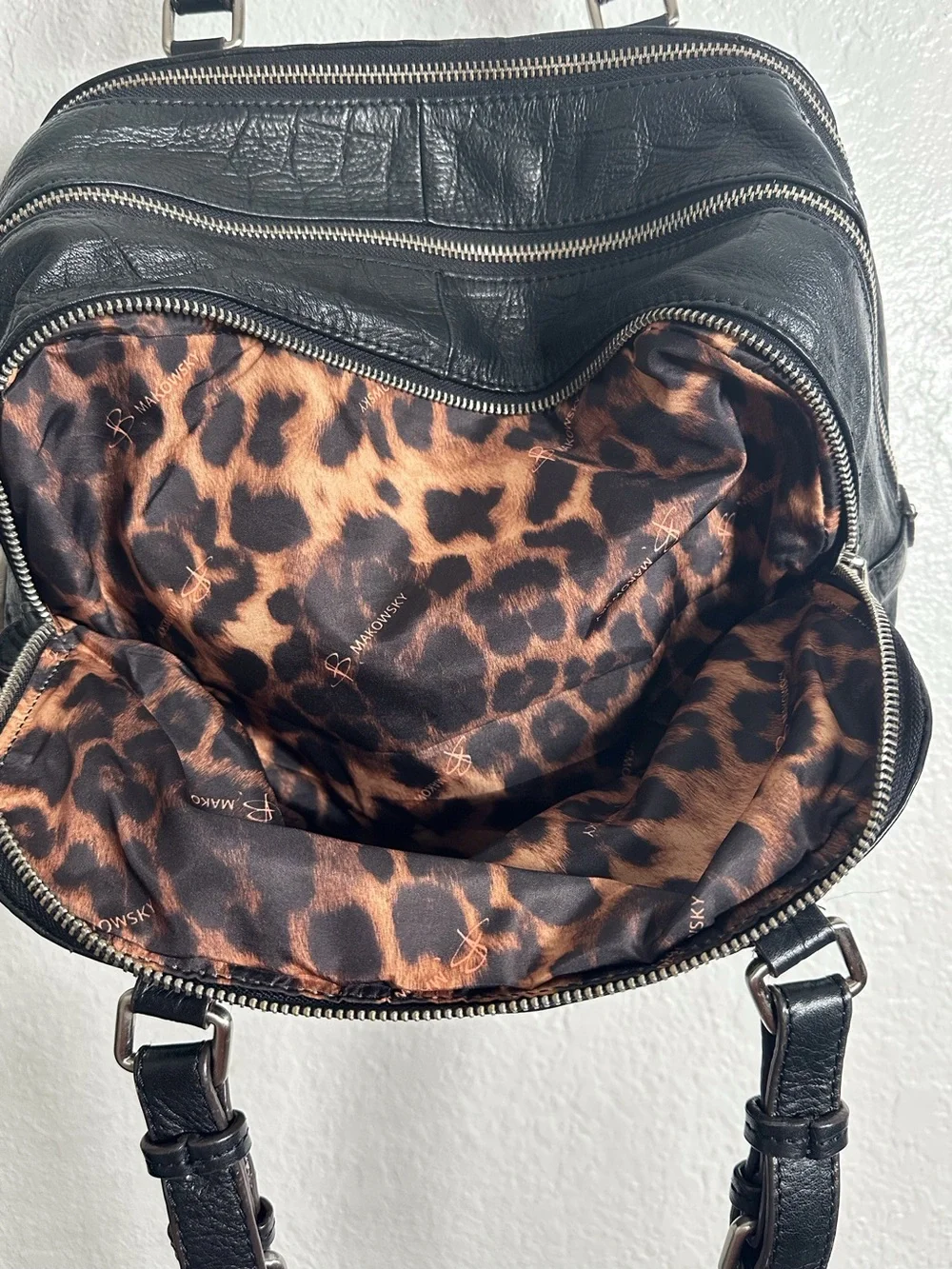 B Makowsky Black Leather Hobo Satchel Handbag - Picture 10 of 16